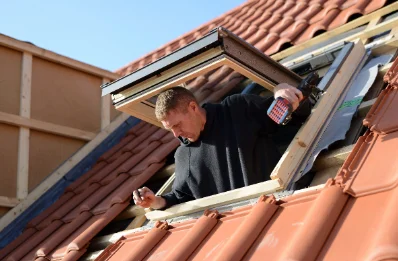 Pose de fenêtres de toit Velux à Hargeville
